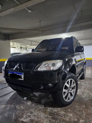 Mitsubishi Pajero TR4 2.0/ 2.0 Flex 16V 4X4 Aut. 2015