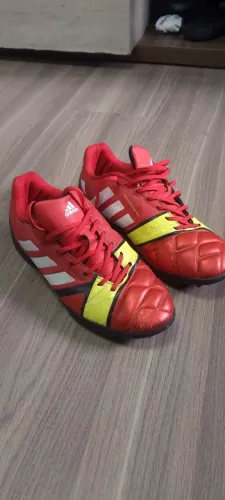 Chuteira society Adidas Nitrocharge 40