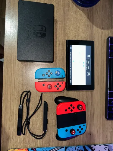 NINTENDO SWITCH V2