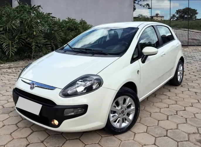 Fiat Punto Attractive 1.4 Fire Flex 8V 5P 2017