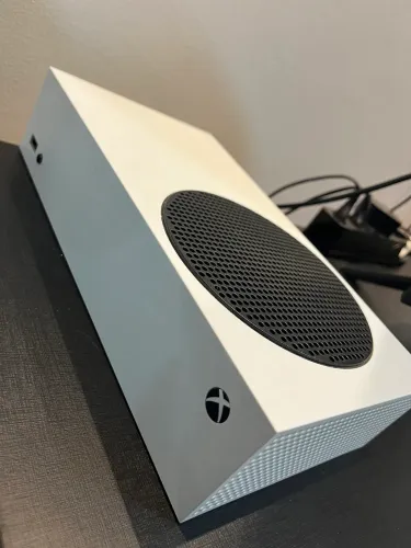 Xbox Series S (Seminovo na caixa)