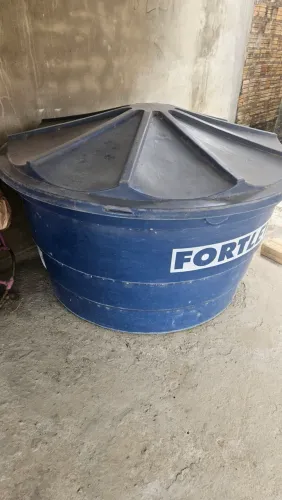 Caixa D'água 1000 L para Doar