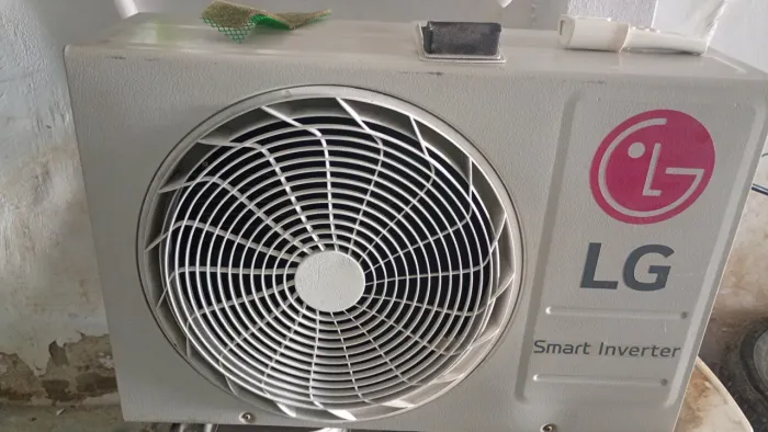 Vendo um ar-condicionado LG + instalação