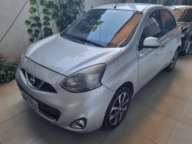 Nissan March SL 1.6 16V Flex Fuel 5P 2015