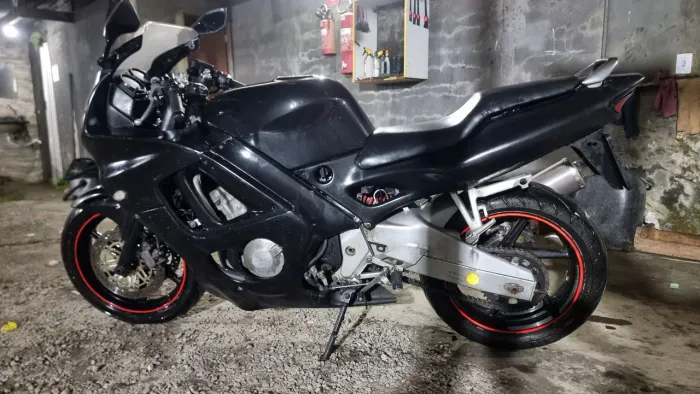 CBR 600F , Troco por Audi A3/ Golf mk4 / Polo Hach
