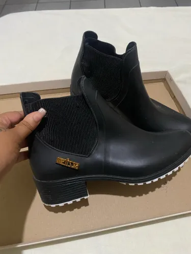 Coturno da Melissa 