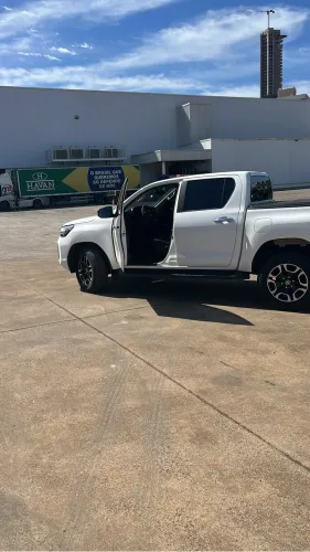 Toyota Hilux CD 4X4 2.8 Diesel Mec. 2022