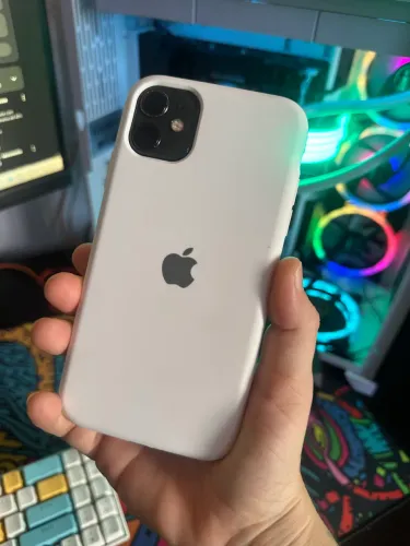 iPhone 11 64gb branco (chip digital)