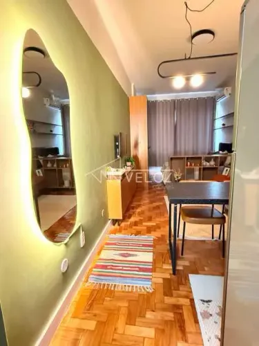 Kitnet/Conjugado : / Residencial / Centro