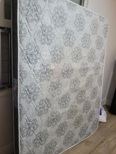 Colchão de Casal em bom estado