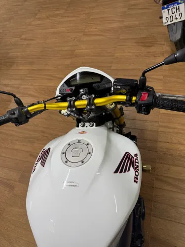 Vendo ou troco em Tiger 1200 sem volta 