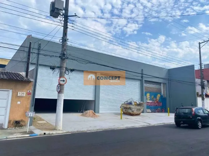 Salão para alugar, 400 m² por R$ 9.400,00/mês - Centro - Poá/SP