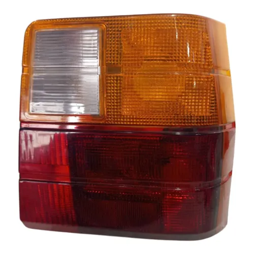 Lanterna Traseira Fiat Uno 1984 1985 1986 1987 A 1997 Direito/passageiro