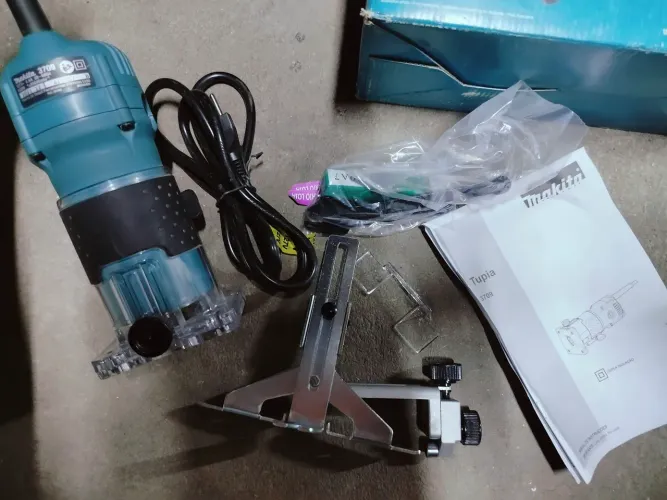 Pra vender hj - Oportunidade! Tupia 3709 Makita trimmer