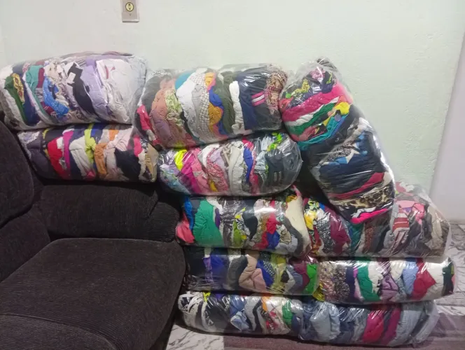 Roupas para bazar 500 peças