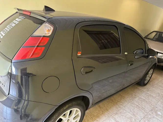 Fiat Punto ELX 1.4 Fire Flex 8V 5P 2010