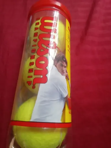 Bolas de tênis Wilson pote com 3 un