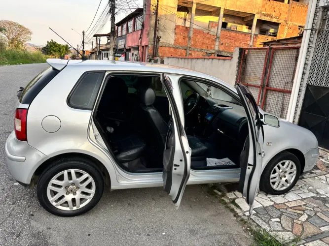 Volkswagen Polo 1.6 MI/ S.ouro 1.6mi 101cv 8V 5P 2005
