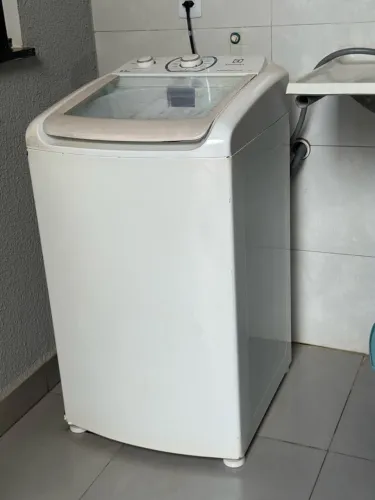 MÁQUINA DE LAVAR USADA 8kg ELETROLUX