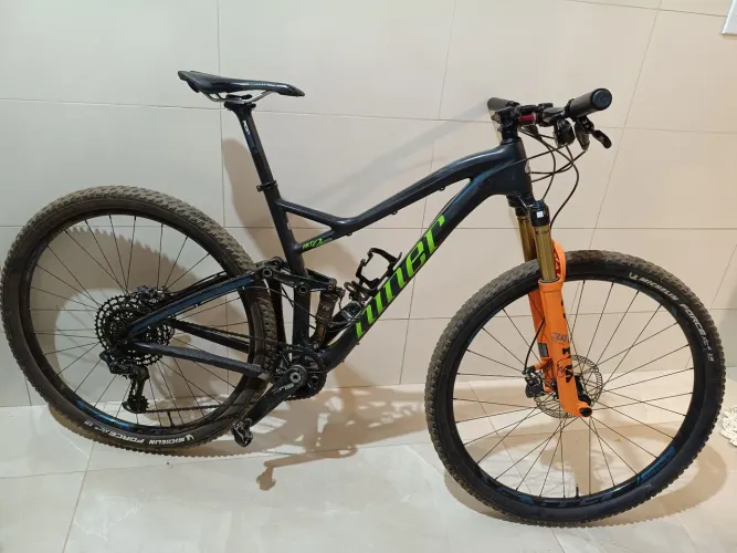 Bicicleta 29 Full Carbono Tam M
