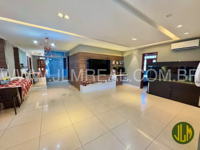 VENDO LINDA CASA PLANA MOBILIADA COM 230m², NO BAIRRO MONTE CASTELO - FORTALEZA - CE