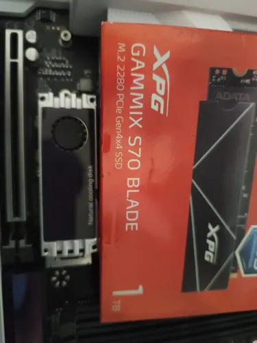 [VENDO] - NVME Gen4 1TB XPG S70 BLADE 7000Mb/s + Dissipador com LCD