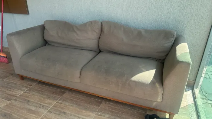 Sofá 3 lugares