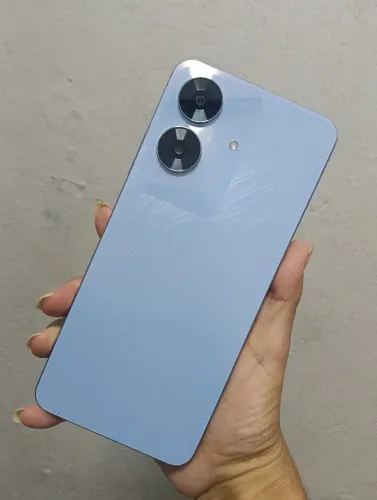 Realme note 60