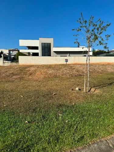 Terreno à venda, 662 m² por R$ 932.000,00 - Condomínio Residencial Colinas do Paratehy - S