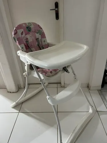 Cadeira alimentação