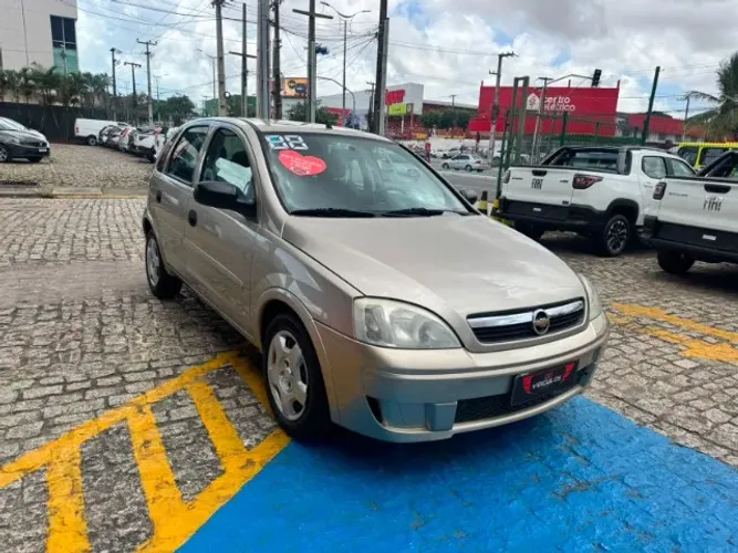 Chevrolet Corsa Hat. Maxx 1.4 8V Econoflex 5P 2012