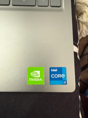 Notebook Dell Inspiron 15 5510 - i7 24GB RAM (Aceito cartão) SSD 512GB MX450