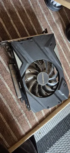 VENDO OU TROCO - GTX 1650 (GIGABYTE)