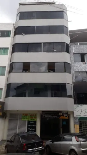 Vende loja sub solo
