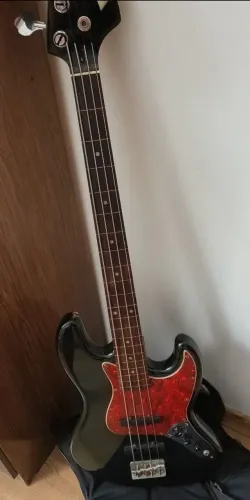Baixo fretless