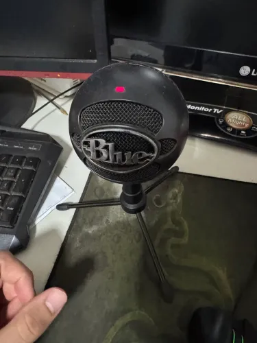 PC Gamer MSI + Monitor Gamer AOC 144Hz + Microfone Blue Snowball