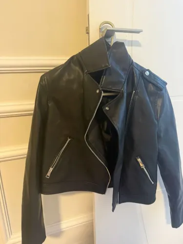Jaqueta de couro sintético Primark tamanho S
