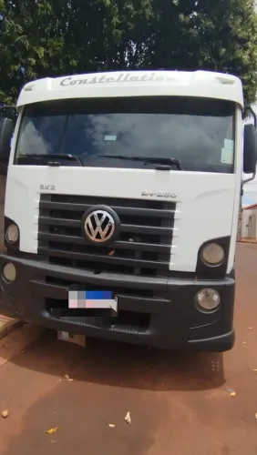 Vende-se caminhão basculante Vw24.250 cnc 6x2 