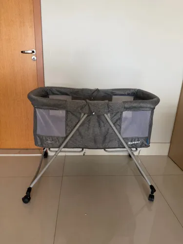 Berço portátil infantil