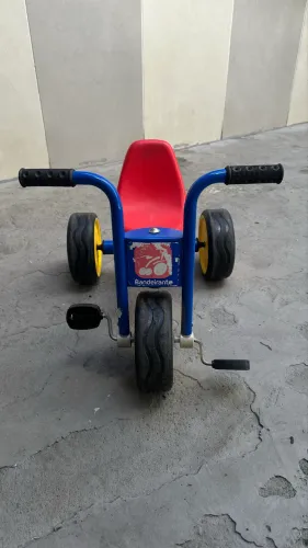 Triciclo bandeirante