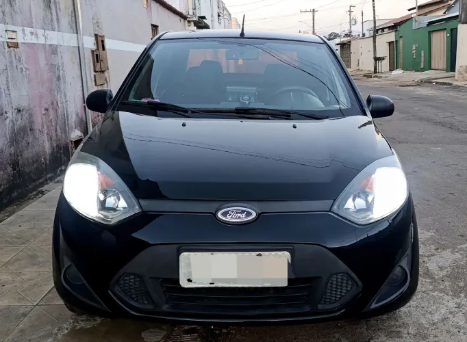 Ford Fiesta Sedan 1.0 8V Flex 4P 2012