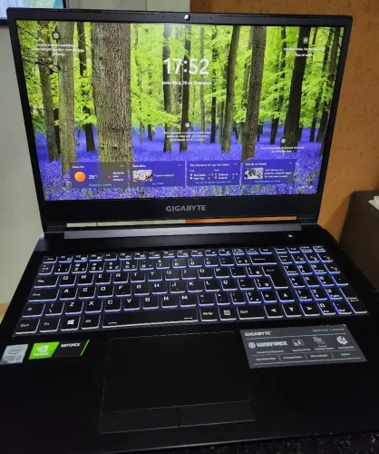 Notebook GAMER GIGABYTE G5 / RTX 3060 / I5 / 16GB RAM / SSD 512GB / Tela de 240HZ