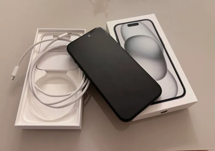 iPhone 256 Mb Black - Usado
