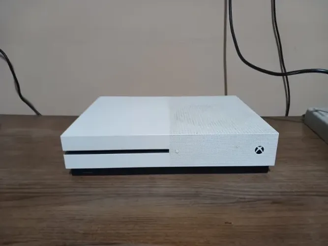 Xbox One Slim 1 TB