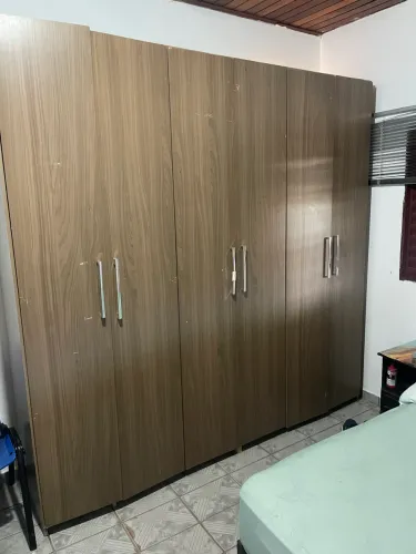 Guarda Roupa 6 Portas