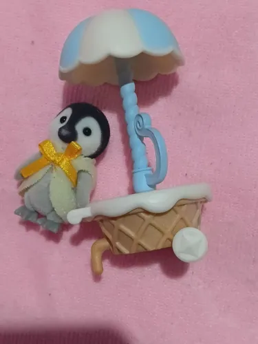 Boneco Pinguin