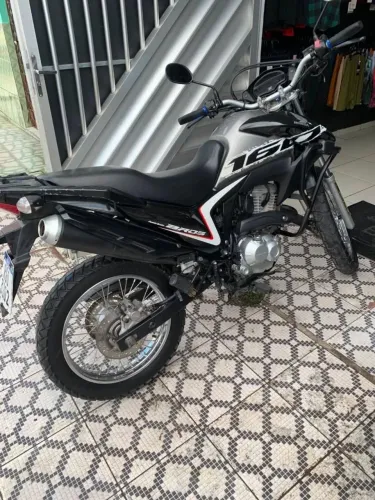 Vendo linda broz 160 completa ano 2020 0 valor 17.300 moto extra emplacada