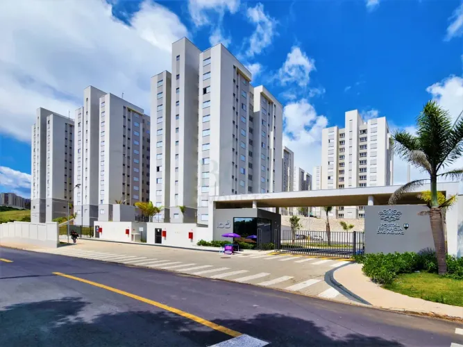 Excelente apartamento de 54m² no bairro Jardim Country Club em Poços de Caldas MG.