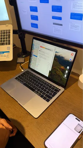 MacBook