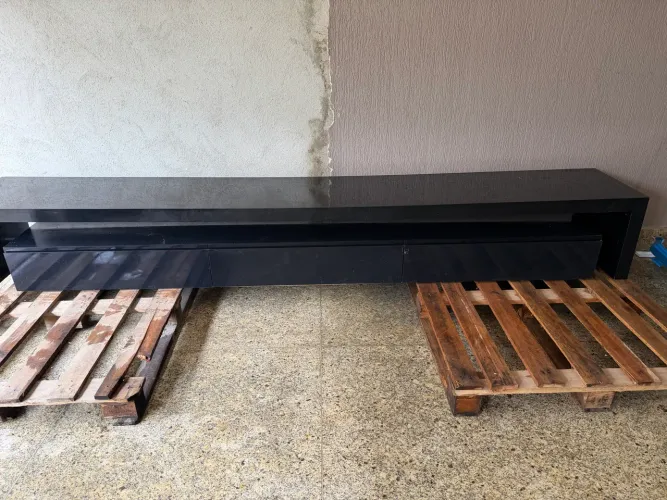 Rack para TV 3,00m Preto com Gavetas - Design Moderno